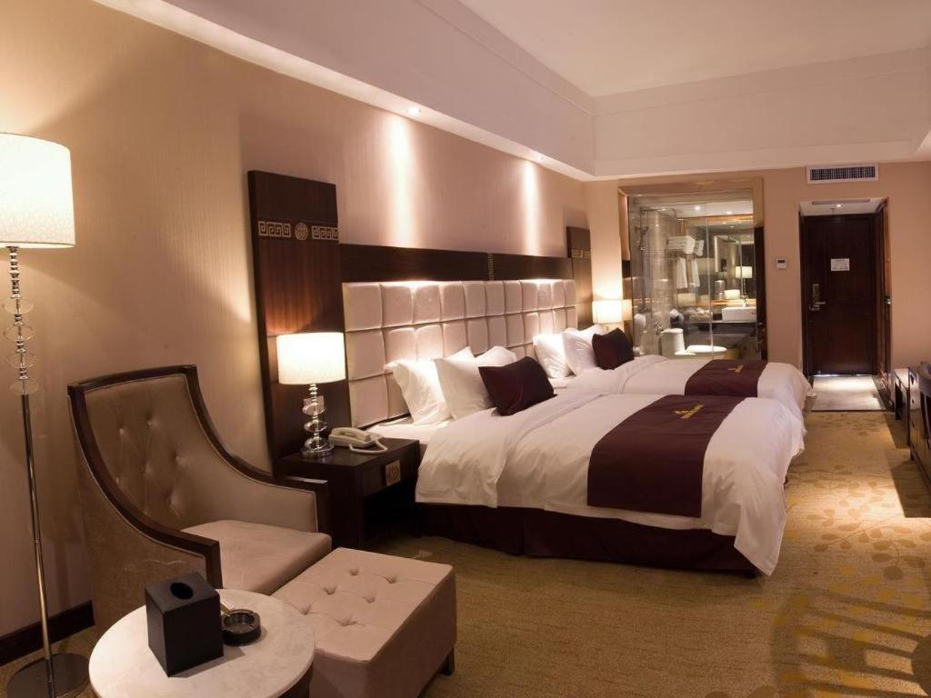 Telecom Hotel Гуйлинь Экстерьер фото