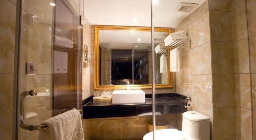 Telecom Hotel Гуйлинь Экстерьер фото